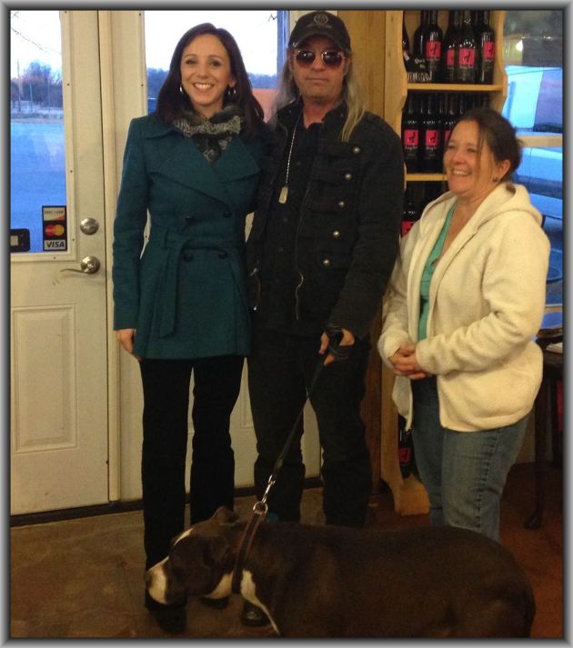 Katie Brace (CBS Atlanta) with Shane and Janet Smith